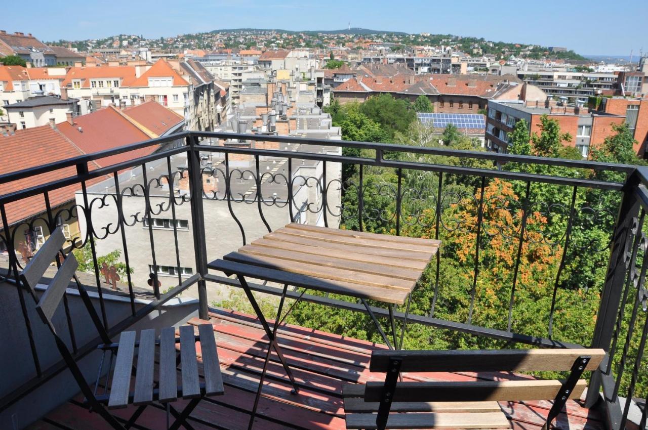 Piano Castle Hill Apartments Budapest Luaran gambar